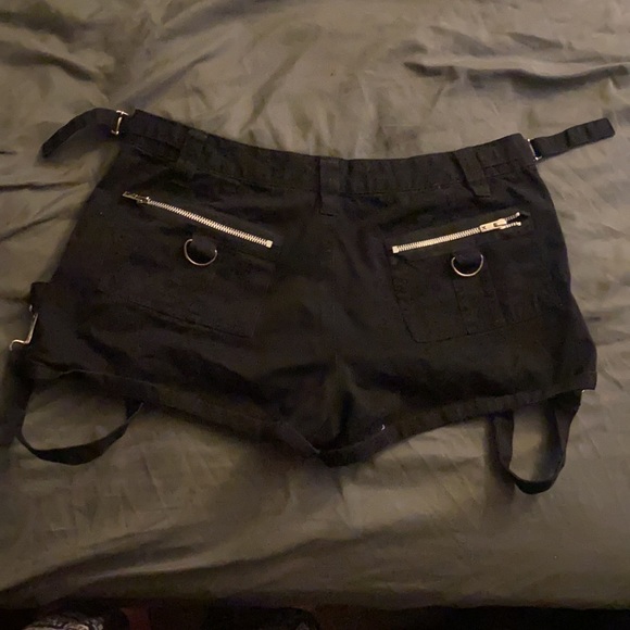 Sold - Picture 3 of 4